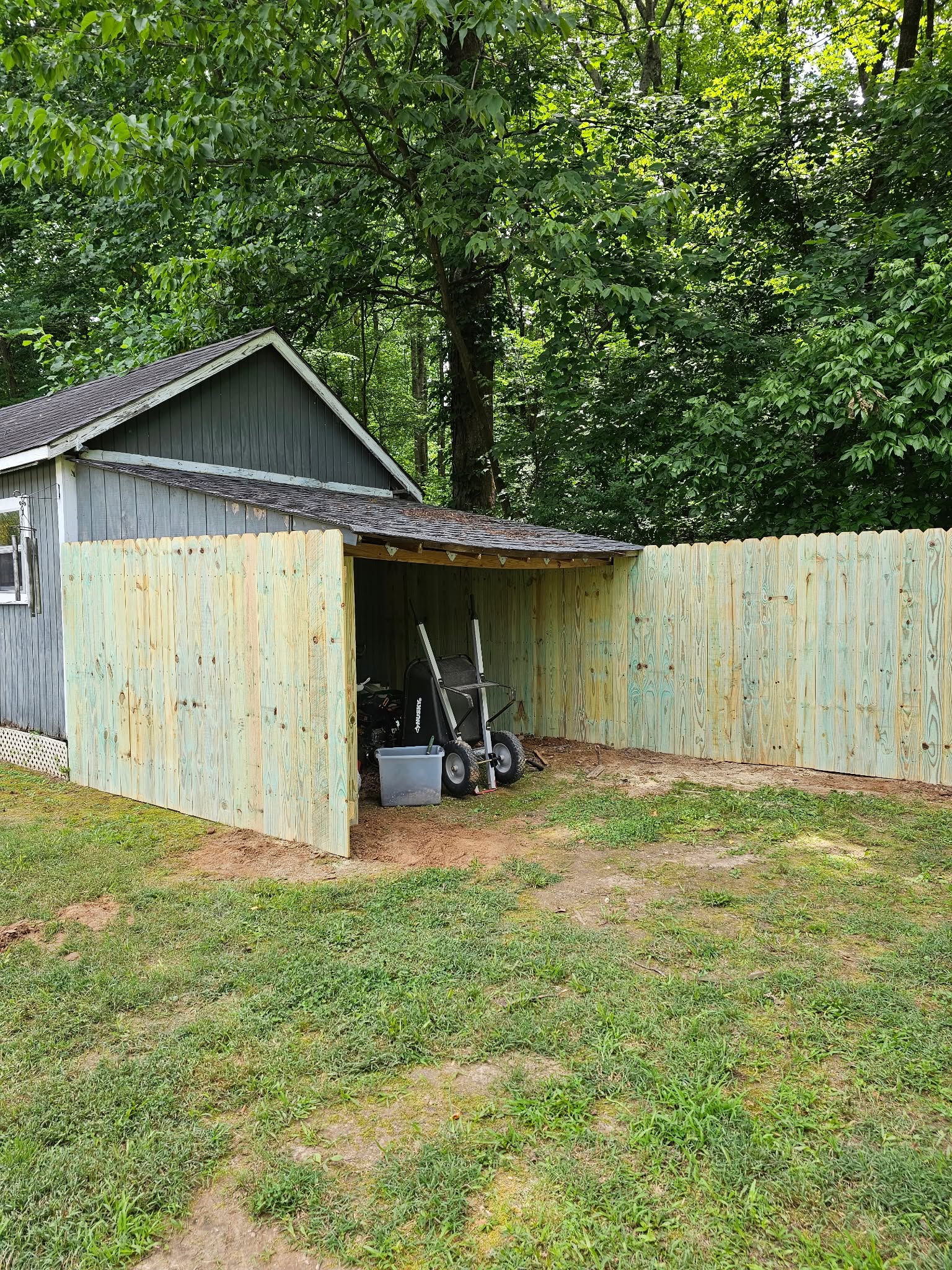 Wood Slat built by 731 Deck & Fence LLC in Bradford, TN